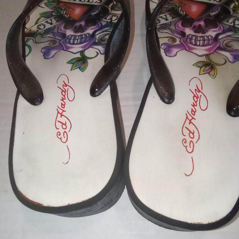 Ed Hardy Y2K Vintage SKULLS Love Kills Slow Wedge Flip Flops Size Approx. 6-6.5 - Picture 7 of 16